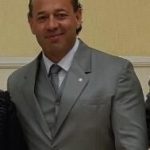Dr. Adriano C. Vasconcelos